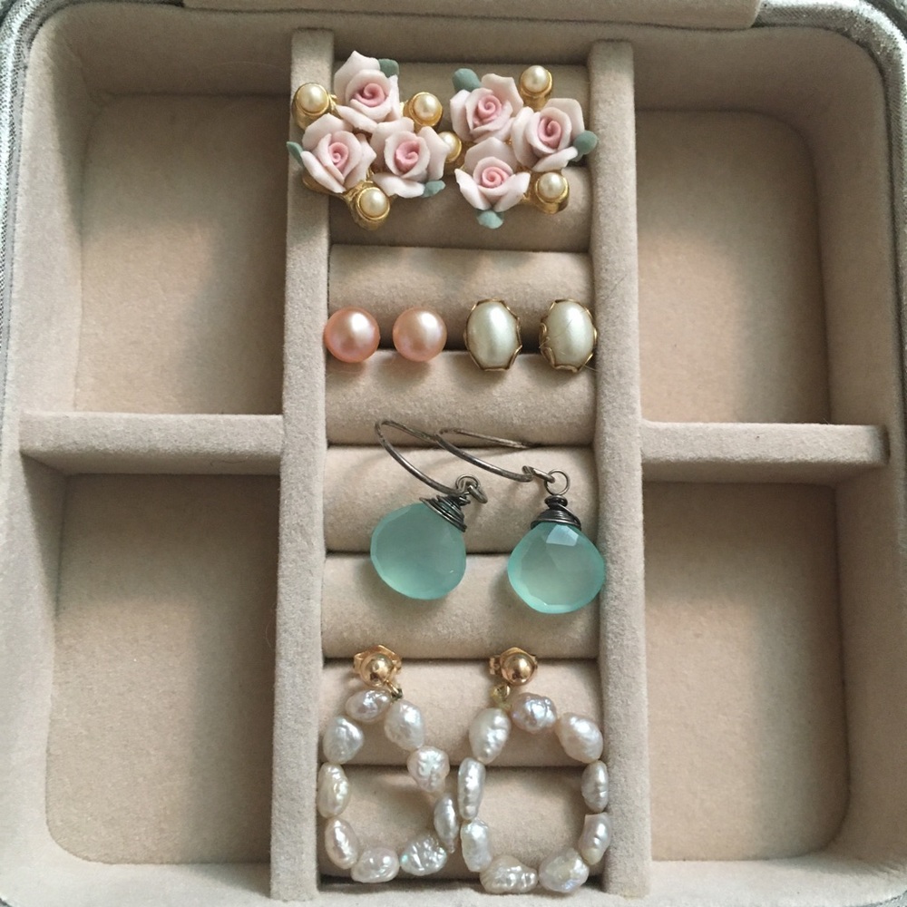 Earrings set